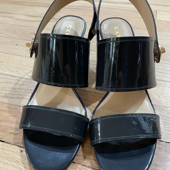 Coach Navy Heels With Sling Back Design NWOB - Picture 2 of 6
